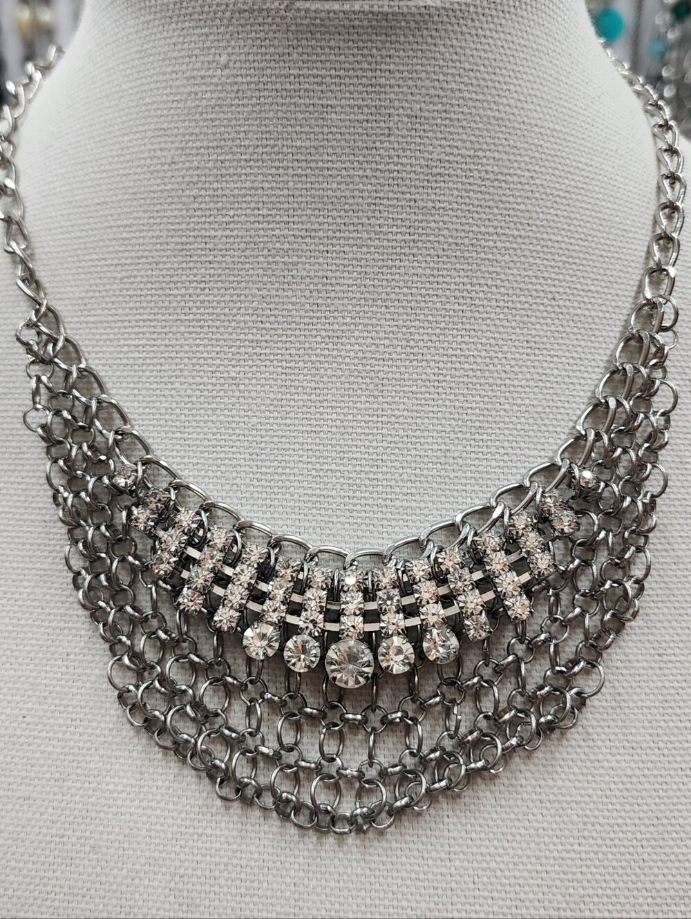 Silver-Tone Statement Bib Necklace Chain Mail Rhinestone 17" inches 3" Extender